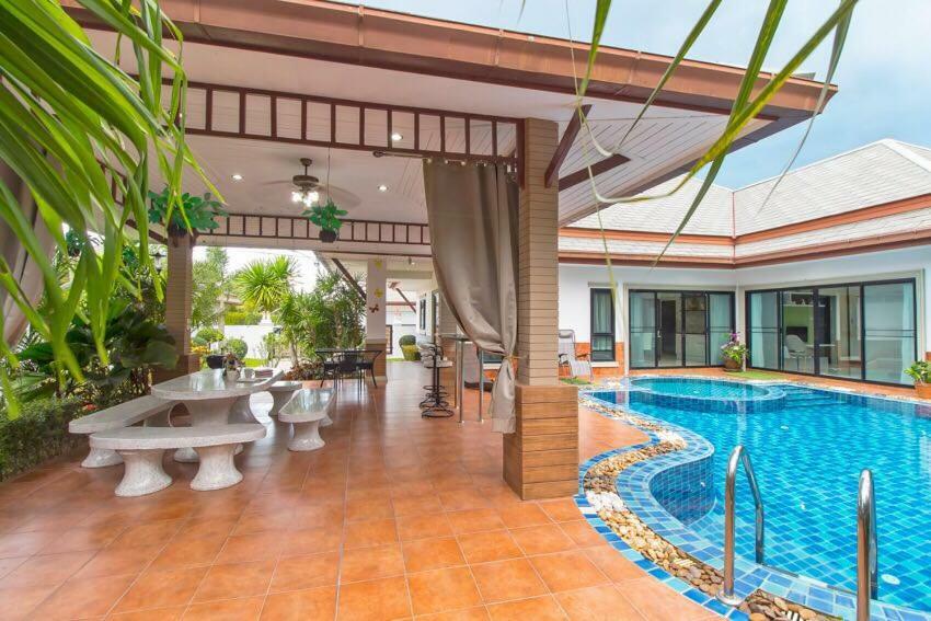 Villa Nataly Na Chom Thian Extérieur photo